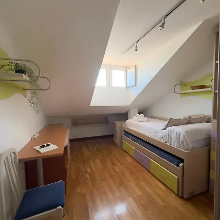 El Cobijo De - 30803 *